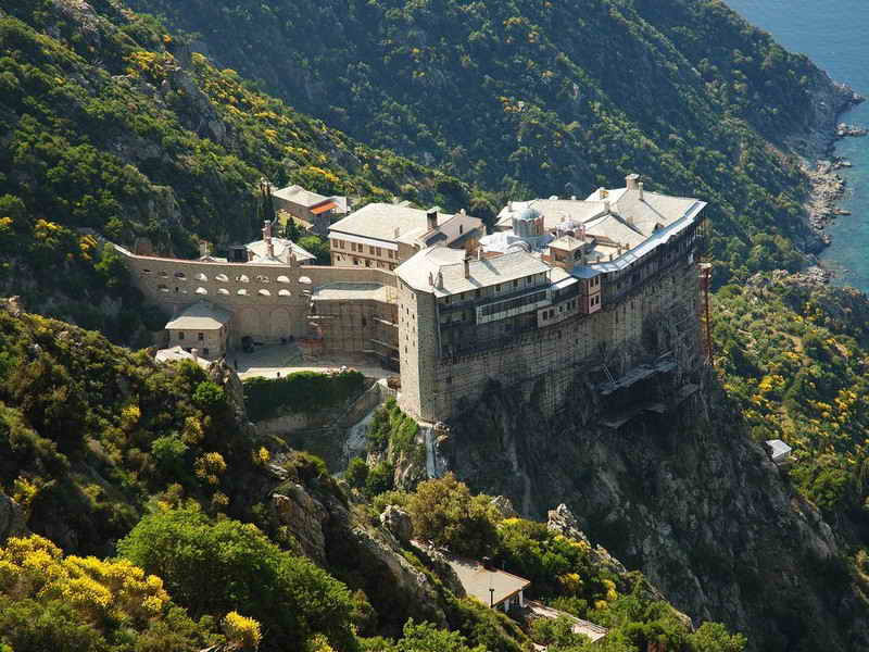 монастырь Святого Петра в Греции